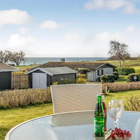 2 Bedroom Cozy In * Ebberup
